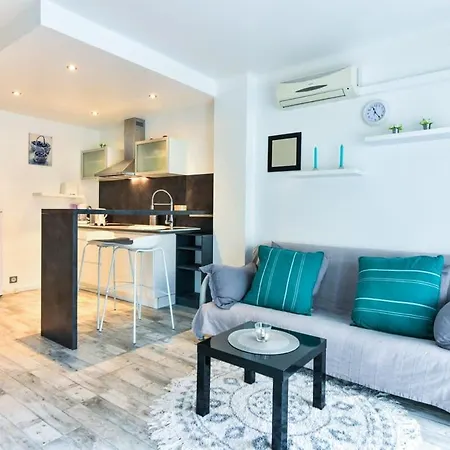 Lejlighed Le Royal Adorable Avec Terrasse, Parfait Pour Les Couples Et A Deux Pas De La Croisette *